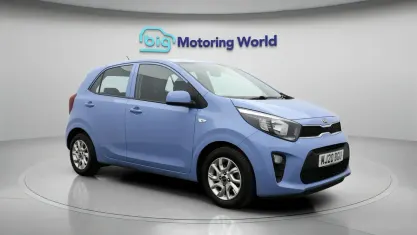 Used Kia Picanto 67 HP (49 kW) 2020 Blue Hatchback