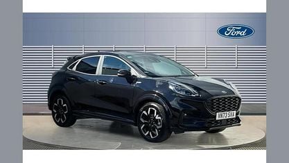 Usado Ford Puma ST-Line X 125 HP (91 kW) 2023 Preto SUV