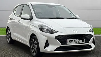 Used 2025 Hyundai i10 Advanced Hatchback | £15,499 (Fair price)