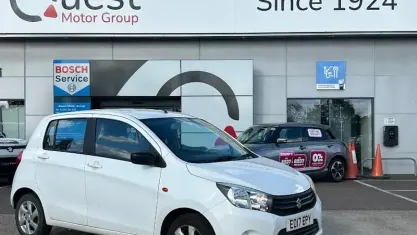 Used Suzuki Celerio SZ3 68 HP (50 kW) 2017 White Hatchback