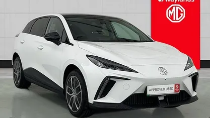 Used MG MG4 EV Trophy 180 kW (245 HP) 2025 Hatchback