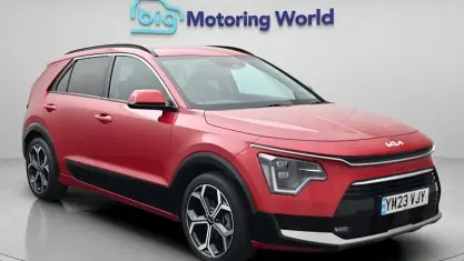 Used Kia Niro 141 HP (103 kW) 2023 Red SUV