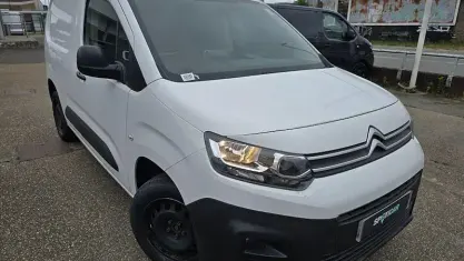 Used Citroën Berlingo 102 HP (75 kW) 2020 White MPV
