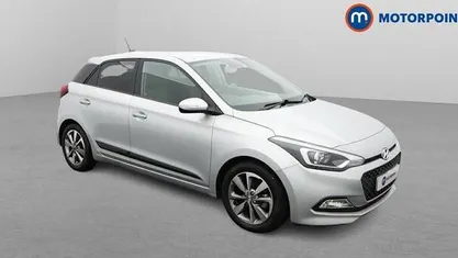 Used Hyundai i20 Premium 84 HP (61 kW) 2018 Hatchback