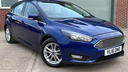 Used Ford Focus Zetec 101 HP (74 kW) 2016 Hatchback