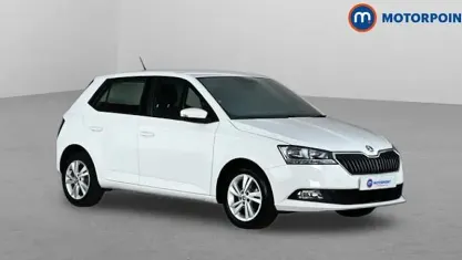 Used Skoda Fabia SE 60 HP (44 kW) 2020 White Hatchback