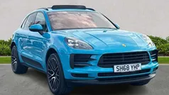 Blue Used 2018 Porsche Macan SUV | £34,999 (Fair price)