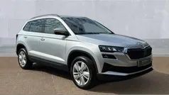 Brilliant silver metallic New 2025 Skoda Karoq SE SUV | £25,890 (Fair price)