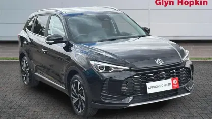 Used MG ZS Trophy 196 HP (144 kW) 2025 Black SUV