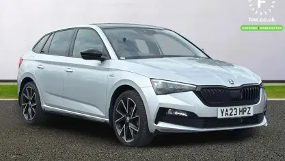 Usado Skoda Scala Monte Carlo 150 CV (110 kW) 2023 Plateado Utilitario