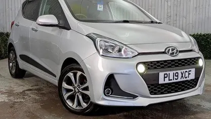 Used Hyundai i10 Premium SE 88 HP (64 kW) 2020 Hatchback