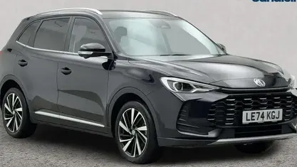 Metallic black pearl Used 2024 MG ZS Trophy Hatchback | £16,401 (Good price)