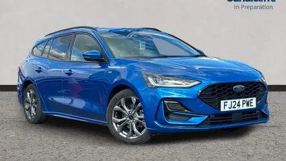 Used Ford Focus ST-Line 155 HP (114 kW) 2024 Blue Estate