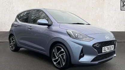 Blue Used 2024 Hyundai i10 Premium Hatchback | £16,483 (Fair price)