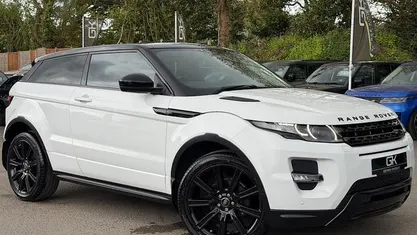Used Land Rover Range Rover evoque Dynamic 190 HP (139 kW) 2015 White Coupe