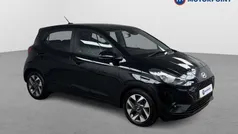 Used 2025 Hyundai i10 Advanced Hatchback | £14,699 (Fair price)
