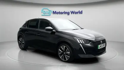 Used Peugeot e-208 GT 100 kW (136 HP) 2022 Black Hatchback