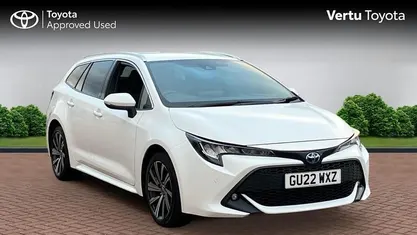 White Used 2022 Toyota Corolla Design Estate | £20,543 (Fair price)