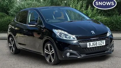Used Peugeot 208 GT-line 109 HP (80 kW) 2018 Black Hatchback