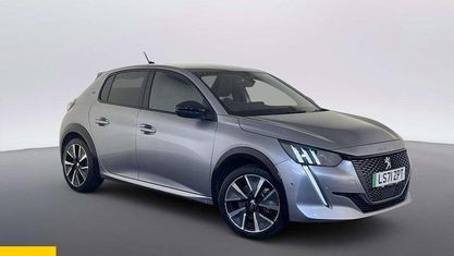 Begagnad Peugeot e-208 GTi 100 kW (136 HK) 2023 Halvkombi