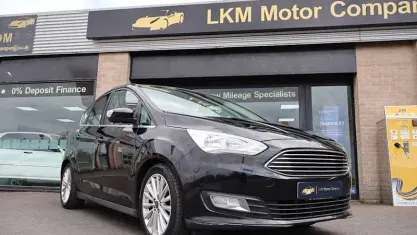 Używany Ford C-MAX Titanium 120 KM (88 kW) 2019 Minivan