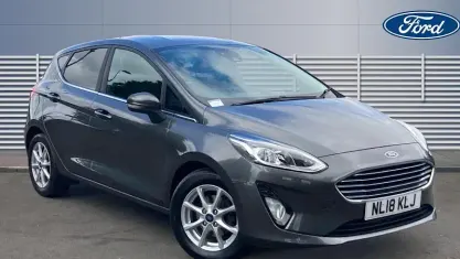 Used Ford Fiesta Zetec 86 HP (63 kW) 2018 Grey Hatchback