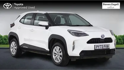 Used 2026 Toyota Yaris Hybrid Estate | £20,728 (Super price)