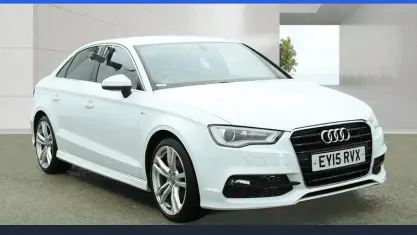 Usado Audi A3 S-Line 150 HP (110 kW) 2017 Sedan