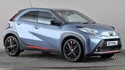 Used Toyota Aygo X 72 HP (52 kW) 2023 Grey SUV