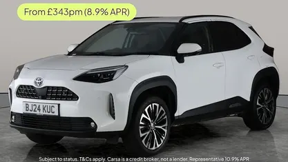 Used 2025 Toyota Yaris Hybrid Estate | £22,666 (Fair price)