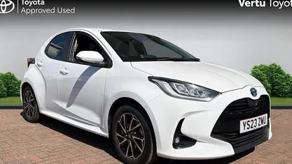 Used Toyota Yaris Hybrid Design 116 HP (85 kW) 2026 Hatchback