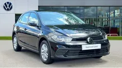 Deep black pearlescent Used 2022 VW Polo Life Hatchback | £16,990 (Fair price)