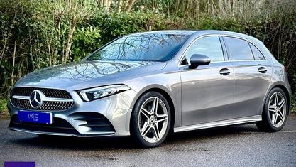 Usado Mercedes A200 AMG line 163 HP (119 kW) 2020 Cinzento Citadino