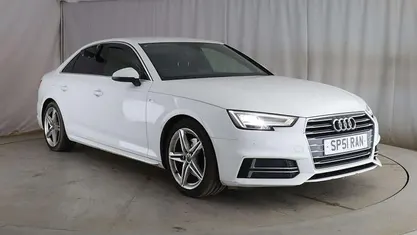 Used Audi A4 S-Line 150 HP (110 kW) 2018 White Sedan