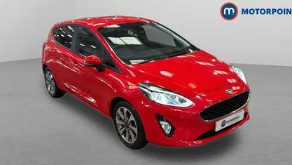 Begagnad Ford Fiesta Trend 125 HK (91 kW) 2021 Röd Halvkombi