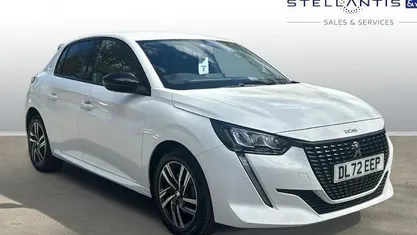 Used Peugeot 208 Allure+ 102 HP (75 kW) 2023 Hatchback