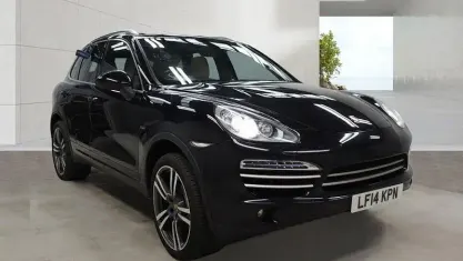 Used Porsche Cayenne Platinum Edition 245 HP (180 kW) 2014 Black SUV