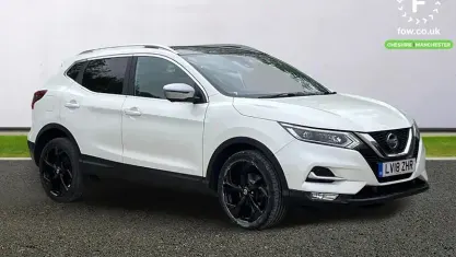 Używany Nissan Qashqai S 116 KM (85 kW) 2018 Biały SUV