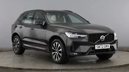 Begagnad Volvo XC60 Plus 197 HK (144 kW) 2022 SUV