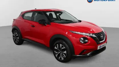 Used Nissan Juke Acenta Premium 114 HP (83 kW) 2025 Red SUV