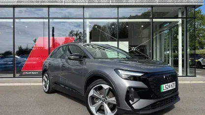 Gebraucht Audi Q4 e-tron Black Edition 210 kW (286 PS) 2026 SUV