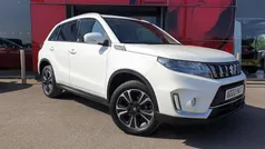 White Used 2022 Suzuki Vitara SZ5 SUV | £18,495 (Fair price)