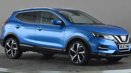 Used Nissan Qashqai Tekna 116 HP (85 kW) 2017 Blue SUV