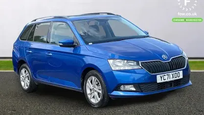Used Skoda Fabia SE 95 HP (69 kW) 2021 Blue Estate