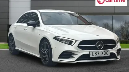 Used Mercedes A180 Executive 116 HP (85 kW) 2021 White Sedan