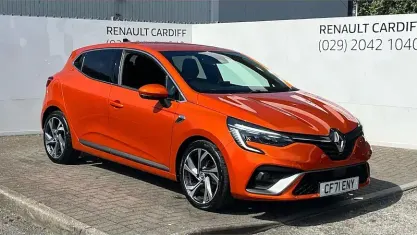 Used Renault Clio RS Line 90 HP (66 kW) 2023 Hatchback
