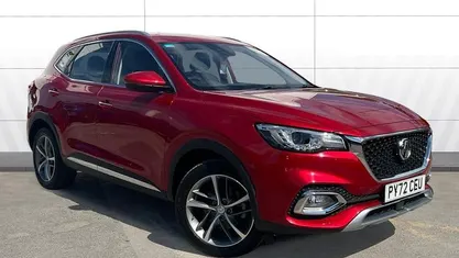 Begagnad MG HS Excite 162 HK (119 kW) 2022 Röd SUV