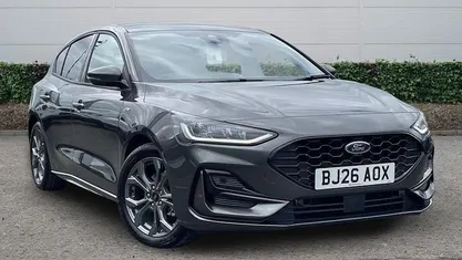 New Ford Focus ST-Line 155 HP (114 kW) 2025 Hatchback