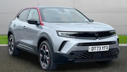 Usado Vauxhall Mokka 136 HP (100 kW) 2024 Cinzento SUV