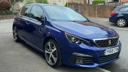 Używany Peugeot 308 GT-line 131 KM (96 kW) 2020 Hatchback